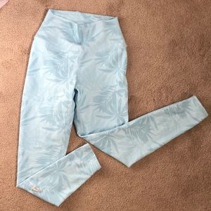 Ptula leggings in frost blue full length